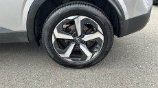 Nissan Qashqai 1.3 DiG-T MH N-Connecta 5dr Petrol Hatchback